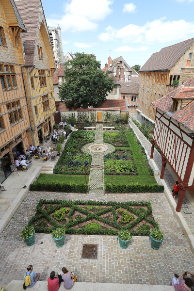 Le jardin Juvénal © Carole Bell - Ville de Troyes